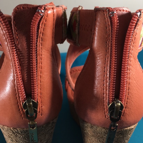 THE SAK WEDGES SIZE 7.5 - Picture 6 of 8